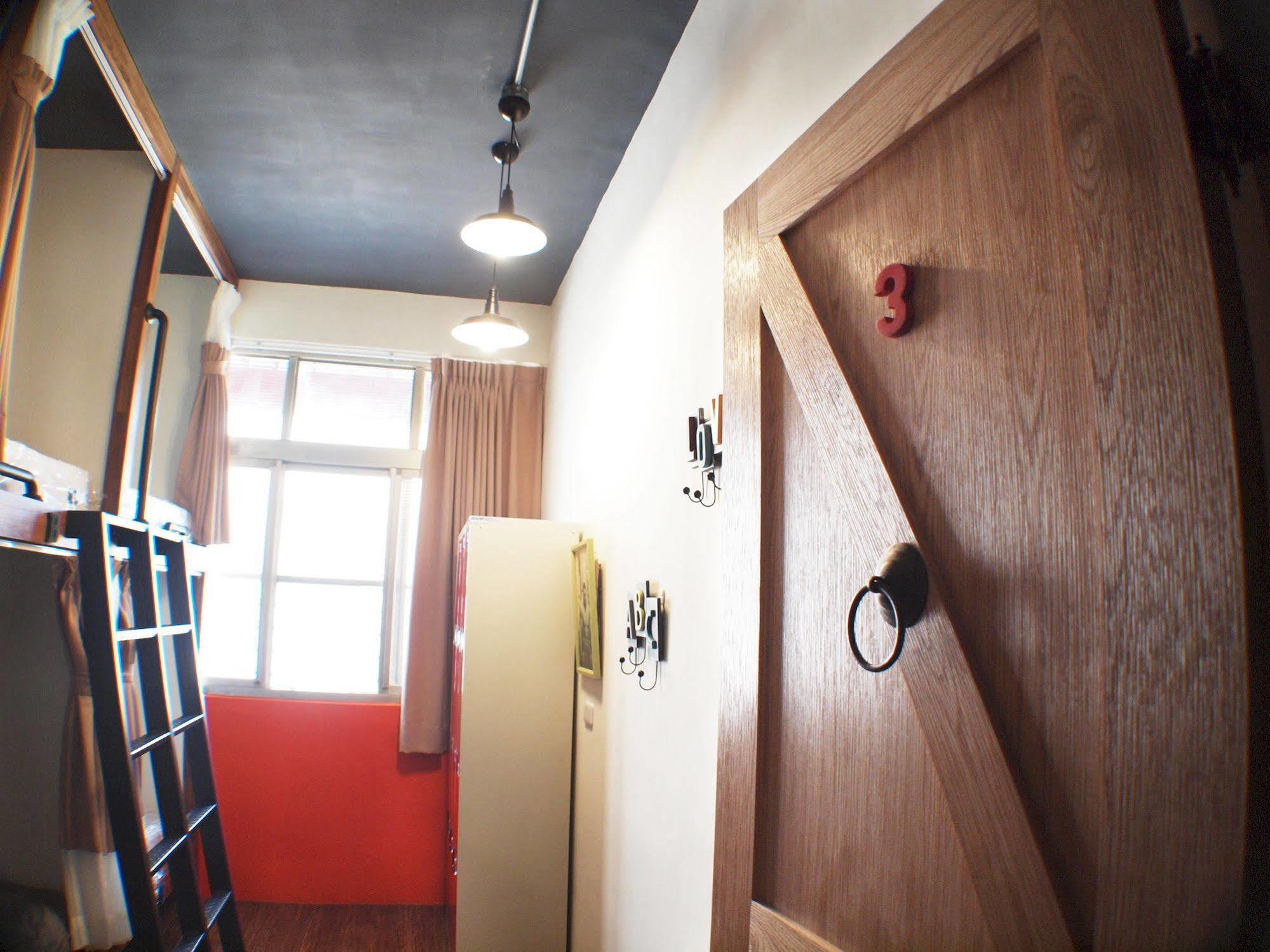 Knock Knock Hostel Καοσιούνγκ Εξωτερικό φωτογραφία