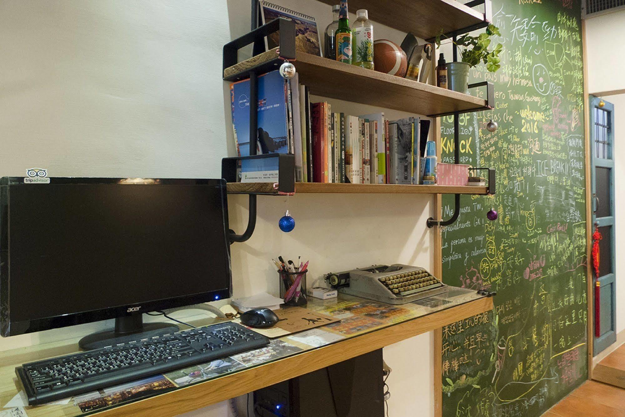 Knock Knock Hostel Καοσιούνγκ Εξωτερικό φωτογραφία